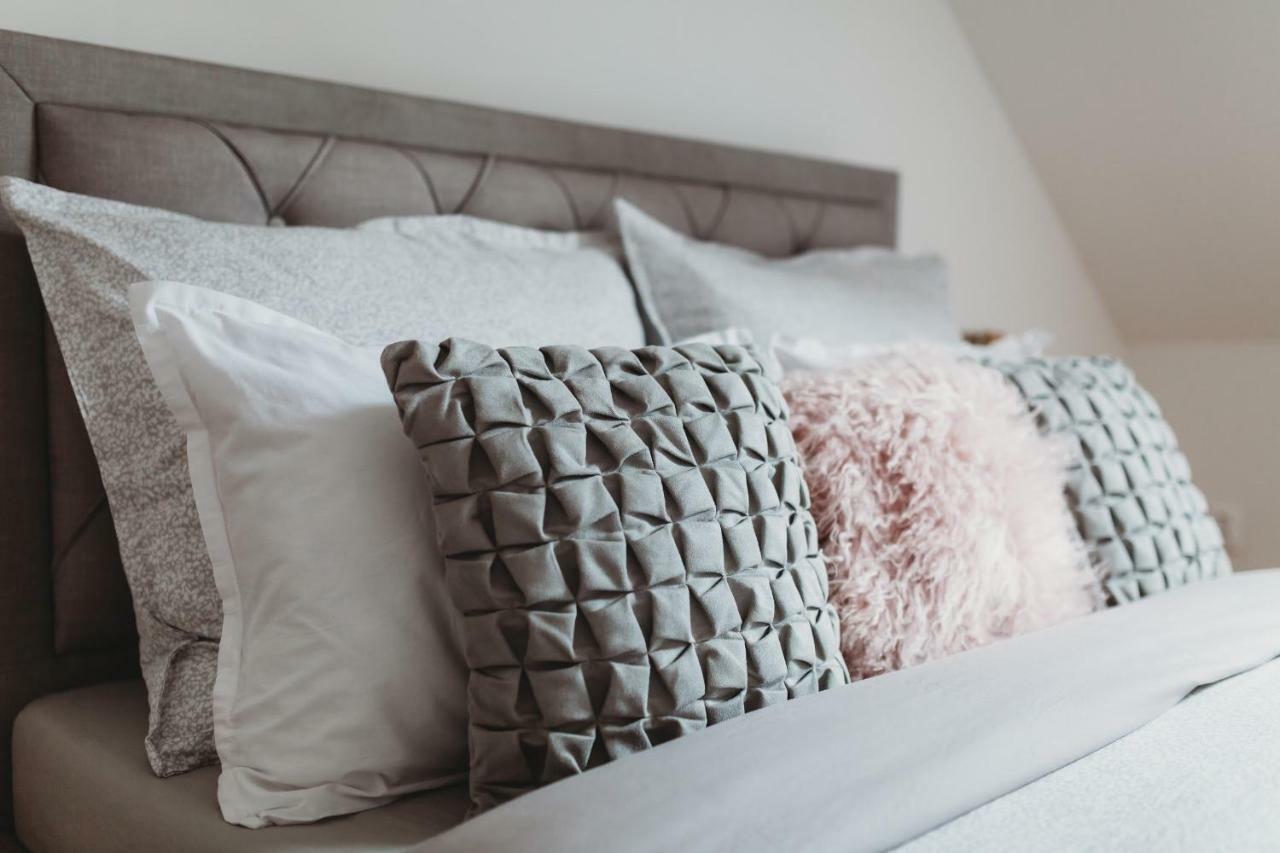 Center City Charming Loft Apartment โกชิเซ ภายนอก รูปภาพ