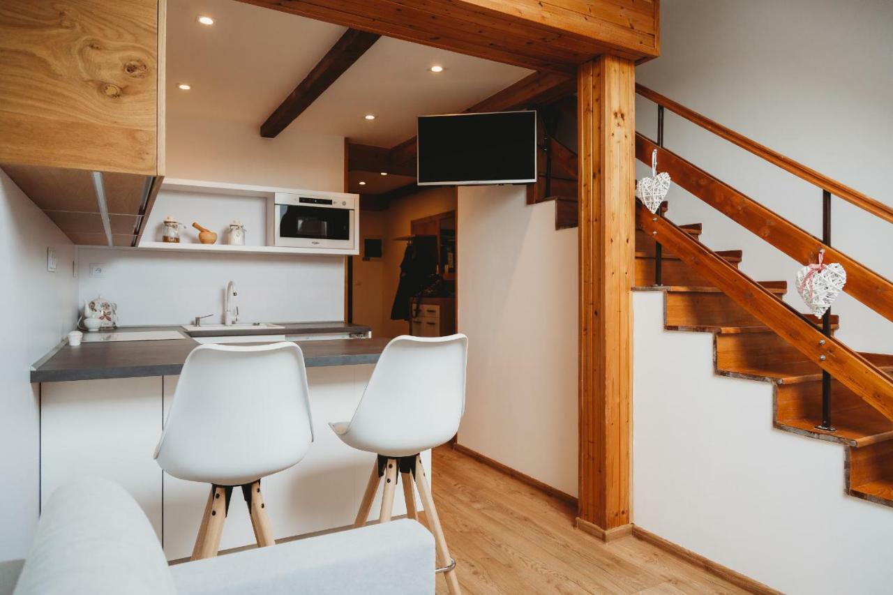 Center City Charming Loft Apartment โกชิเซ ภายนอก รูปภาพ